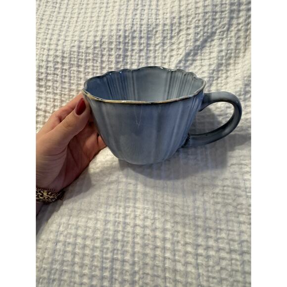 Code Maison Artisanal Floral Shape Coffee Tea Mug Cup 12oz Ceramic Blue - Picture 1 of 5